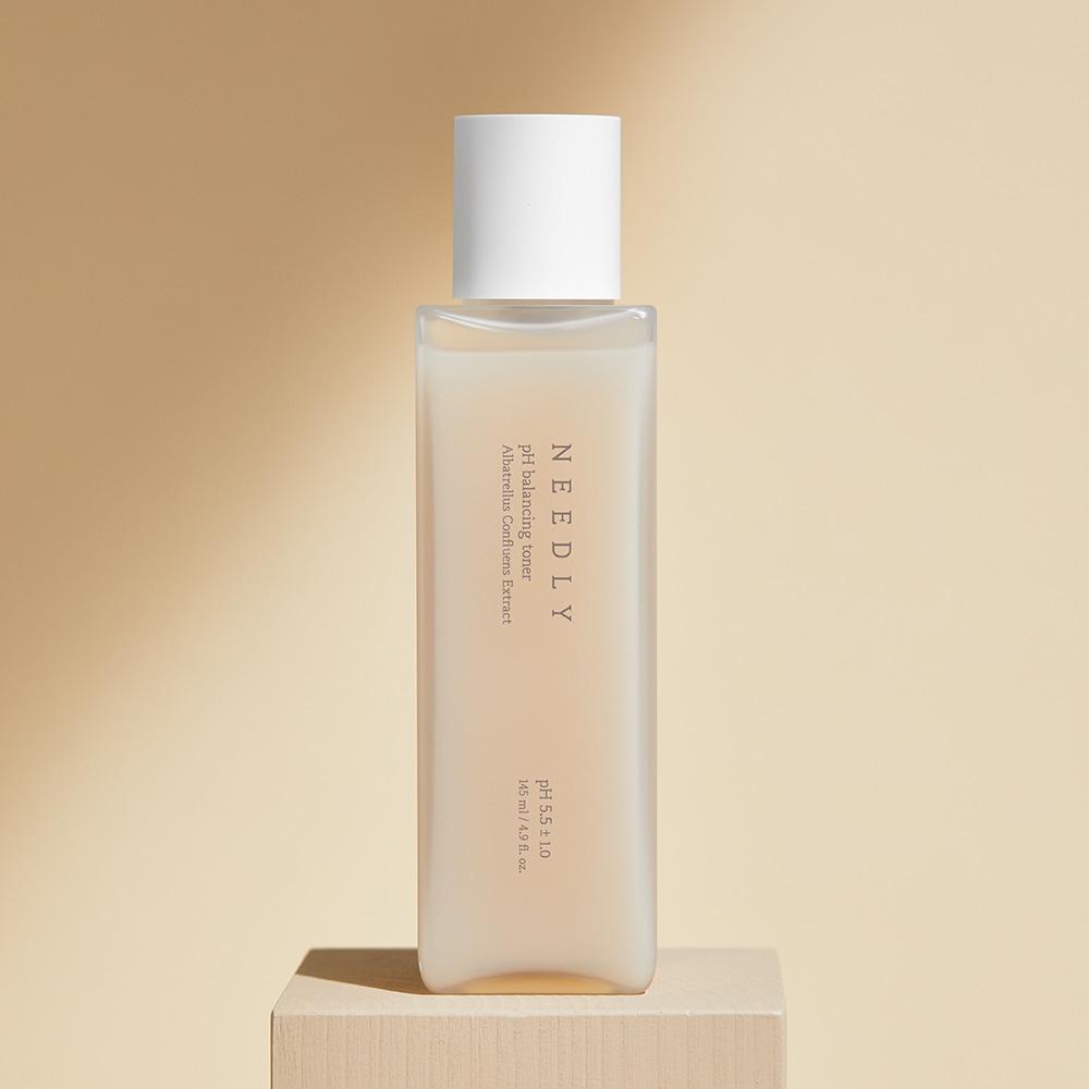 Needly pH Balancing Toner 145ml facial toner image