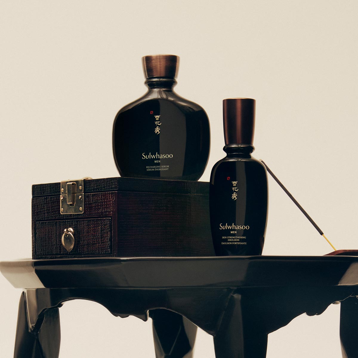 Sulwhasoo Recharging Serum for Men 140ml — official product image 3