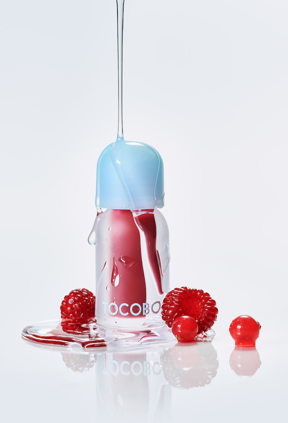 TOCOBO Juicy Berry Plumping Lip Oil 17 BERRY MILK 4g - official product image 15