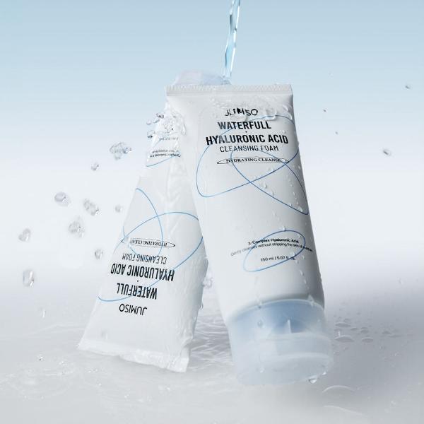 Jumiso Waterfull Hyaluronic Acid Cleansing Foam 150ml — product photo