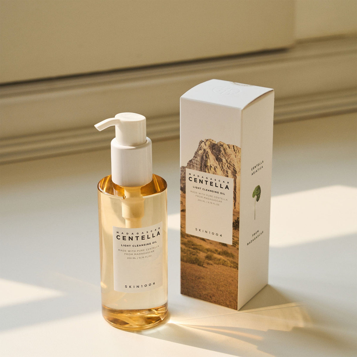 SKIN1004 Madagascar Centella Light Cleansing Oil — official product image 4